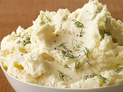 Photo Mashed potatoes with sour cream and dill
