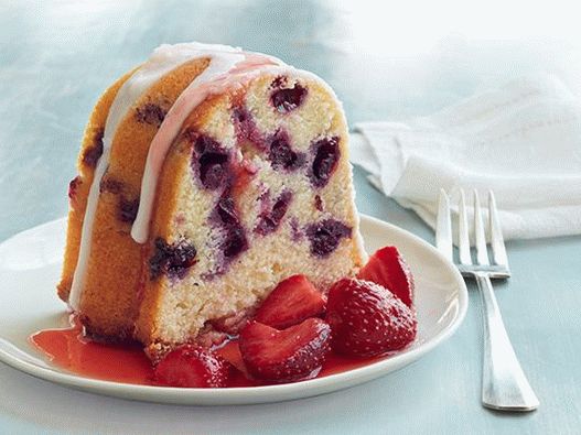 Photo of Kefir Cupcake with Blueberries