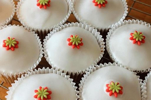 Photo Cupcakes with icing