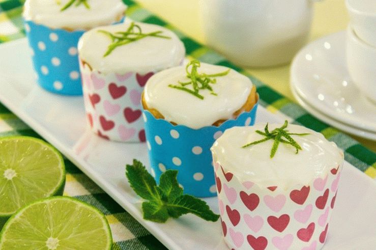 Lime cream muffins