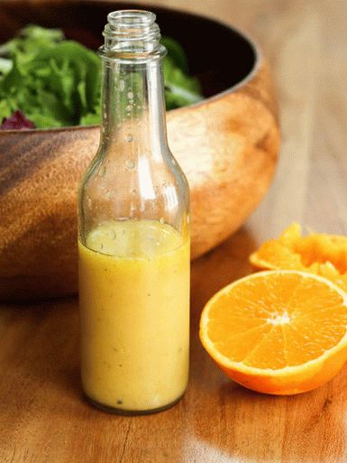 Photo Classic French salad dressing