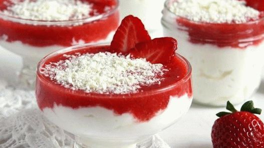 Photo Strawberry Granite with Mascarpone Cheese
