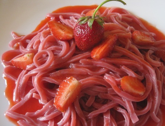 Strawberry noodles