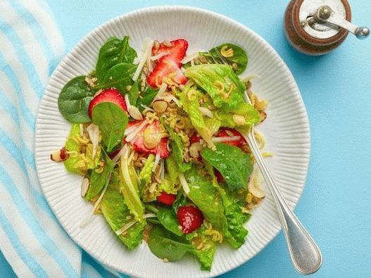 Photo Strawberry Salad