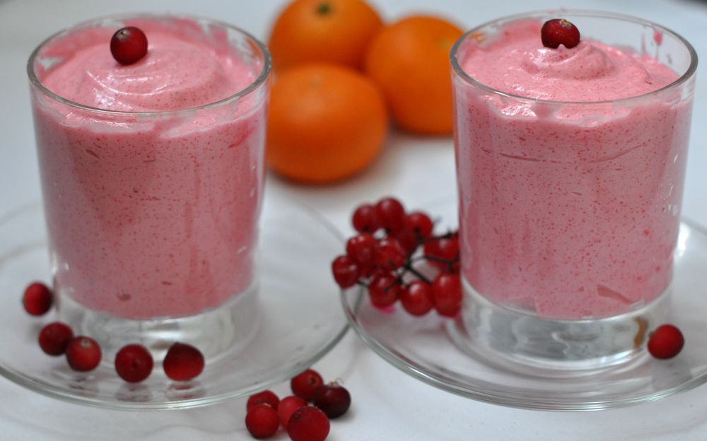 Cranberry Mousse with Semolina