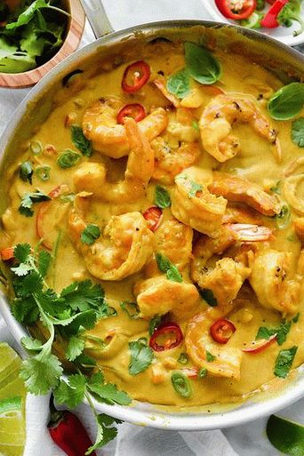 Photo Coconut Curry with Shrimp