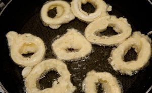 Squid rings in batter