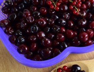 Sweet compote