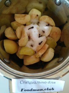 Stewed apples