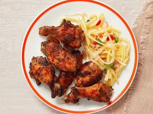 Photo Jerky Smoked Chicken Wings with Pickled Pineapple