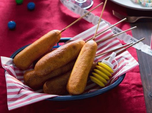 Photo Corn Dog (sausage in batter)