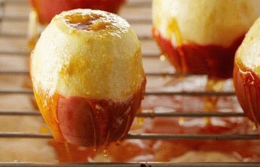 Photo of Creme brulee in baked apples with lemon caramel