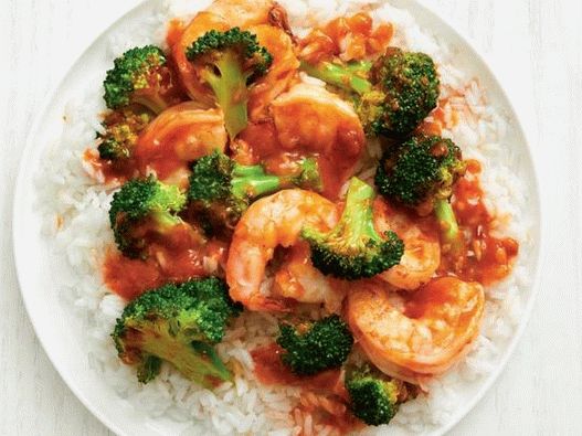 Photo Shrimps in spicy garlic sauce with ginger rice