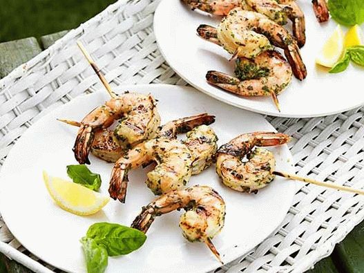 Photo Grilled Shrimps marinated with Dijon mustard