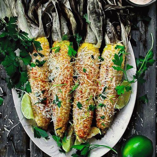 Photo of Grilled Corn with Cilantro Pesto Sauce