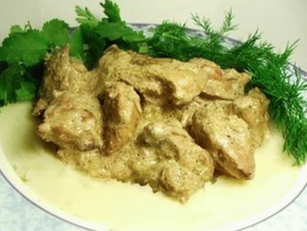 Chicken liver in sour cream
