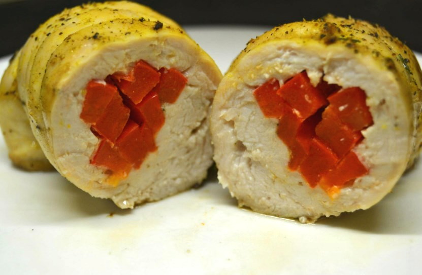 Chicken rolls with pepper