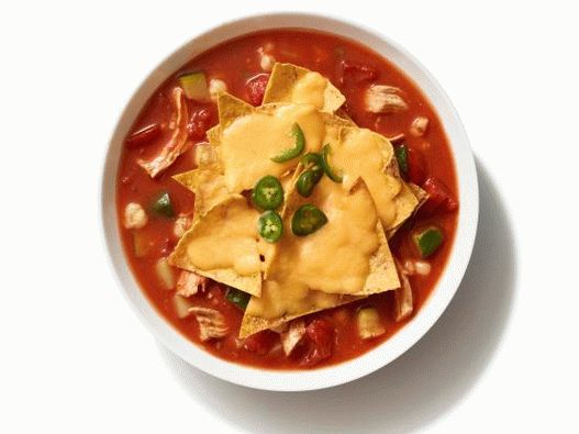 Photo Chicken nacho soup in a slow cooker