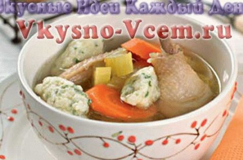 Chicken soup with giblets dumplings