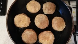 Chicken and vegetable cutlets