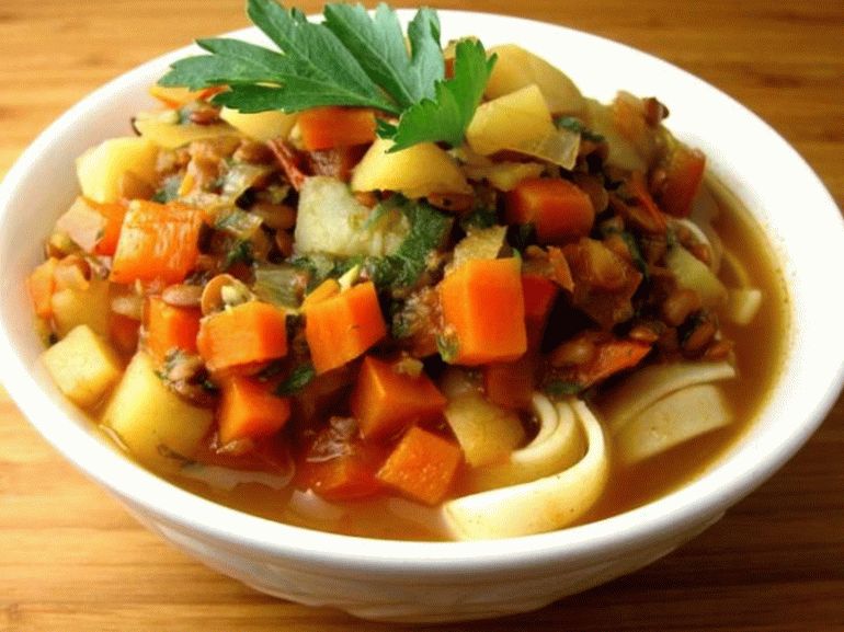 Lagman with turkey and turnip