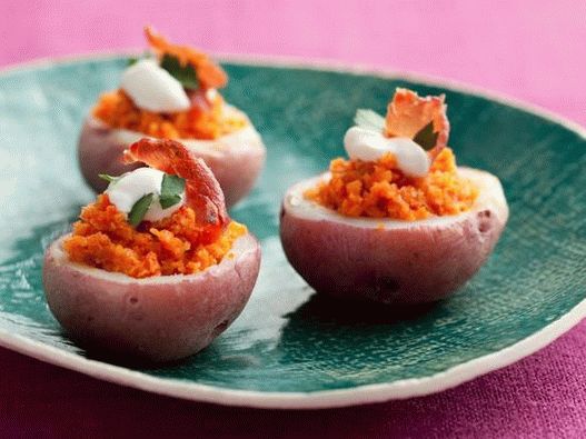 Photo of the dish - Stuffed potatoes stuffed with spanish Romesco sauce