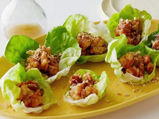 Photo of the dish - Fried shrimp in bowls of Bib-lettuce