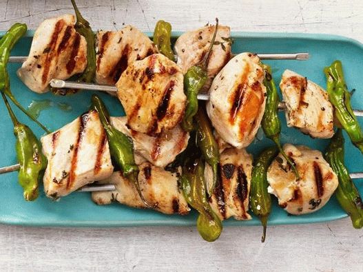 Photo of the dish - Kebabs of chicken in lemon juice and peppers shishito