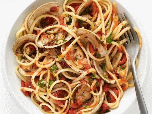 Photo of Linguine with red clam sauce