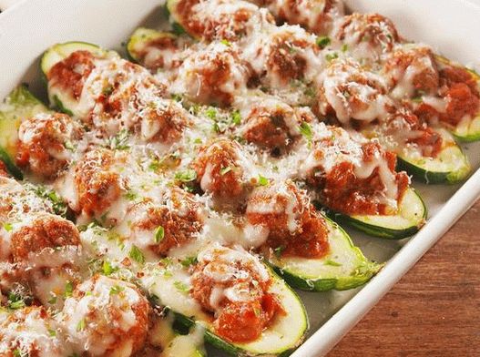 Photo Zucchini Boats Stuffed with Turkey