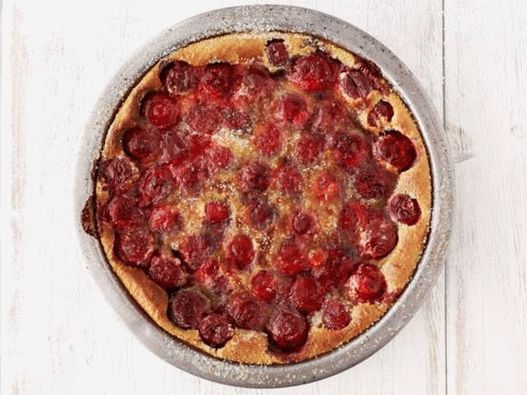 Photo of the dish - Classic clafuti with cherry