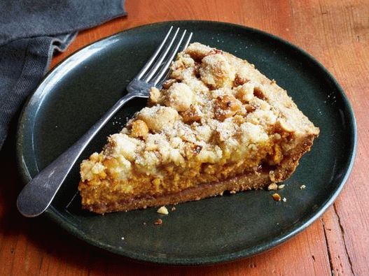 Linz cake with pumpkin