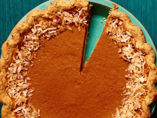 Pumpkin Pie with Coconut Chips