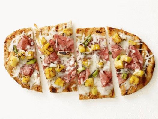 Grilled Hawaiian Pizza