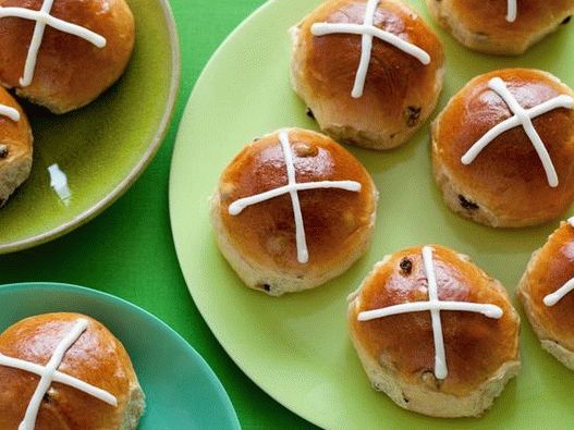 Cross buns for Easter