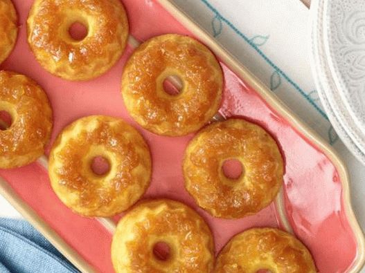 Pineapple Changeling Cupcakes