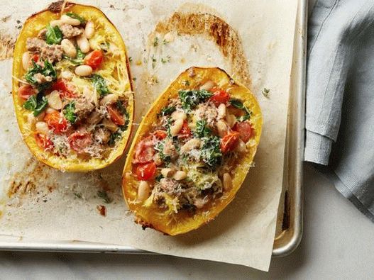 Photo of the dish - Spaghetti Pumpkin stuffed with sausage and white beans