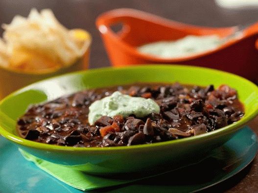 Dish Photography - Vegetarian Chili with Mushrooms