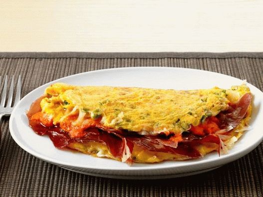 Photo of the dish - Spanish omelet with Romesco sauce