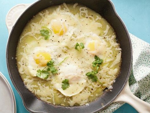 Baked Eggs with Salsa Verde