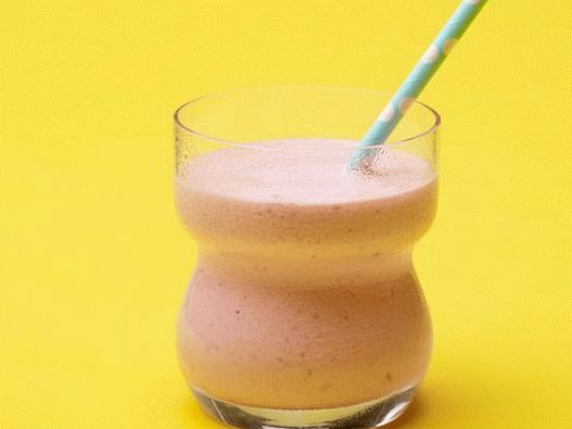 Cherry smoothie with oatmeal