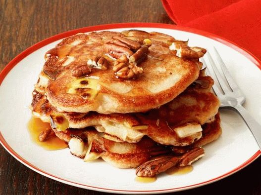 Sourdough Pancakes with Apples