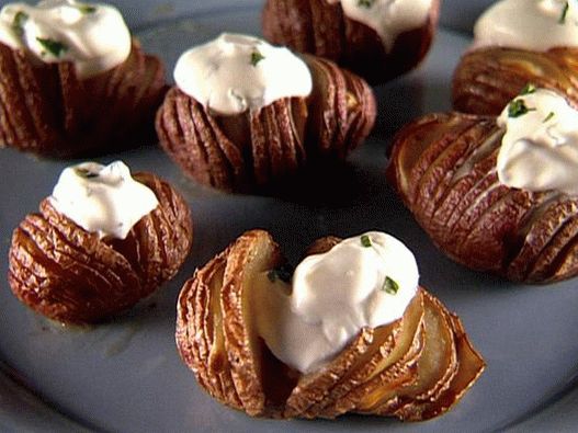 Photo of the dish - Potato Hasselbak (Harmonica potato) with garlic and sour cream