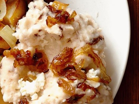 Photo of the dish - Mashed potatoes with goat cheese and caramelized shallots