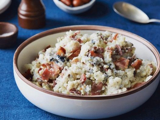 Photo of the dish - Mashed potatoes with blue cheese
