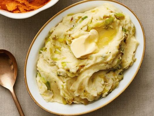 Photo of the dish - Mashed potatoes with fried leeks