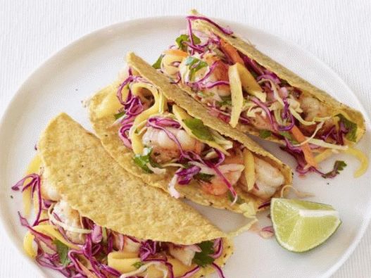 Tacos with shrimp and cabbage salad