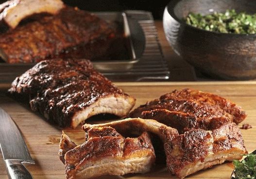 Pork ribs in the foil in the oven