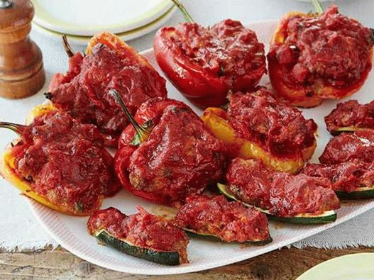 Peppers and zucchini stuffed with turkey, baked with marinara sauce