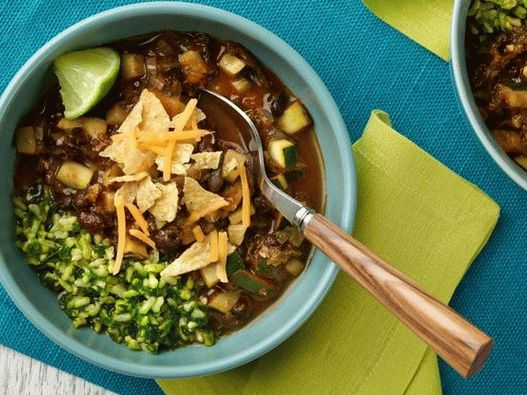 Vegetarian Chili with Zucchini